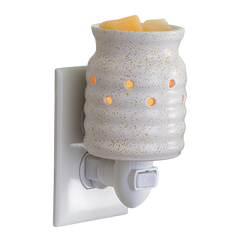 Pluggable Wax Warmer - Farmhouse