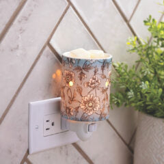 Pluggable Wax Warmer - Flora
